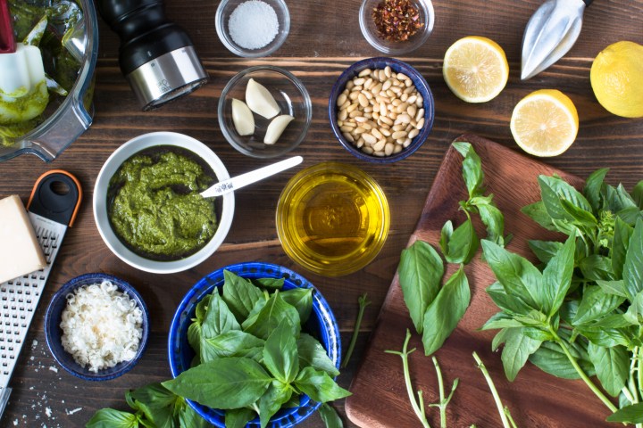 miz-for-italiani-basil-pesto-034-2