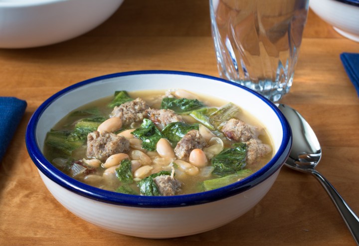 organic-escarole-sweet-italian-sausage-and-cannellini-bean-soup-0196-2