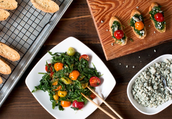 miz-for-sauteed-arugula-and-heirloom-cherry-tomatoes-bruschetta-with-blue-cheese-crumbles-1929-3