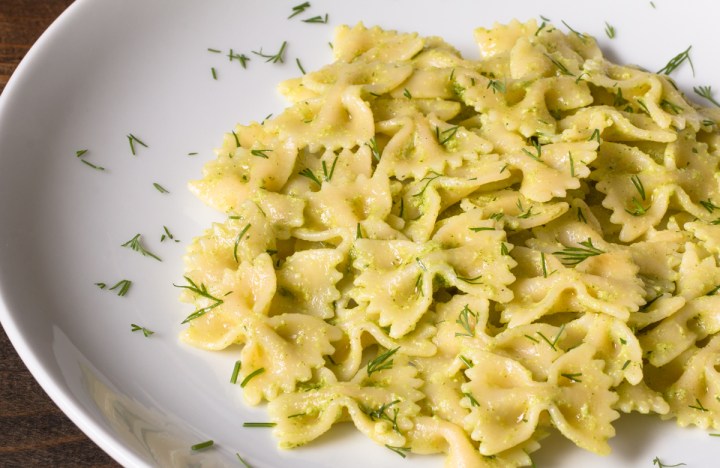 dill-pesto-with-bowtie-pasta-lr-4663