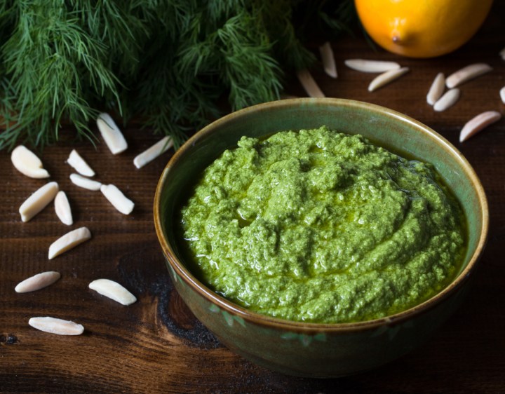 dill-pesto-with-meyer-lemon-and-almonds-lr-4391