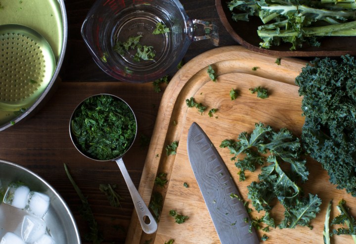 miz-for-blanched-green-kale-for-custard-lr-7006